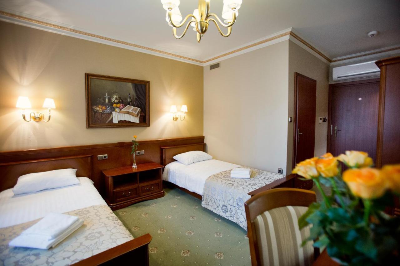 Hotel Przy Mlynie Rybnik  Exterior photo
