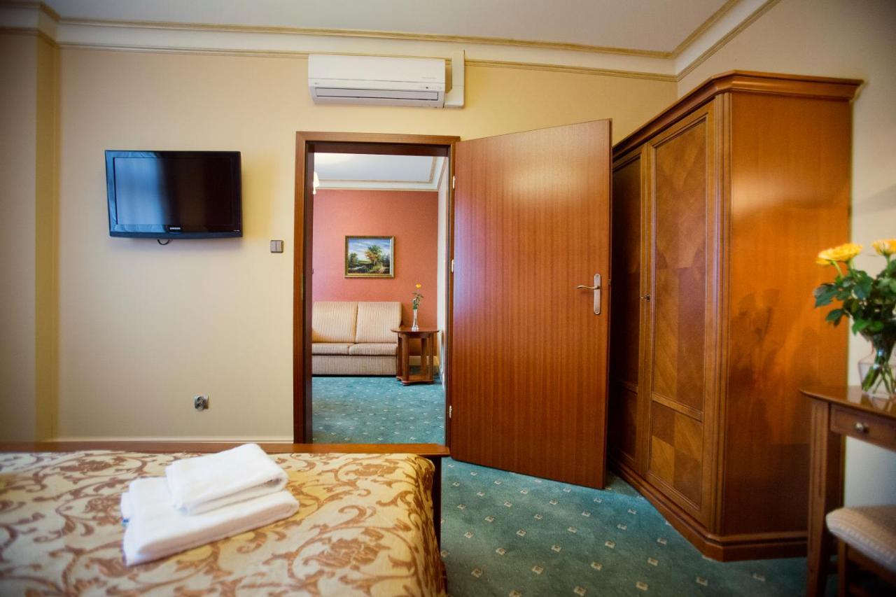 Hotel Przy Mlynie Rybnik  Exterior photo