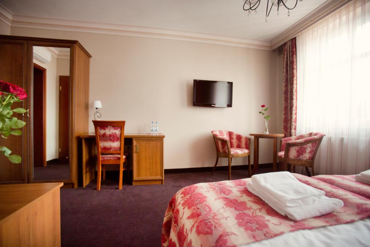 Hotel Przy Mlynie Rybnik  Exterior photo